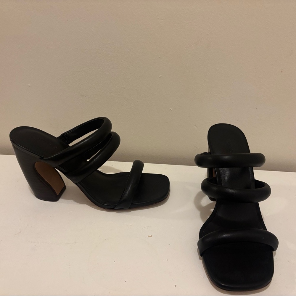 Vince Black Strappy Heels for Women - Picture 6 of 6